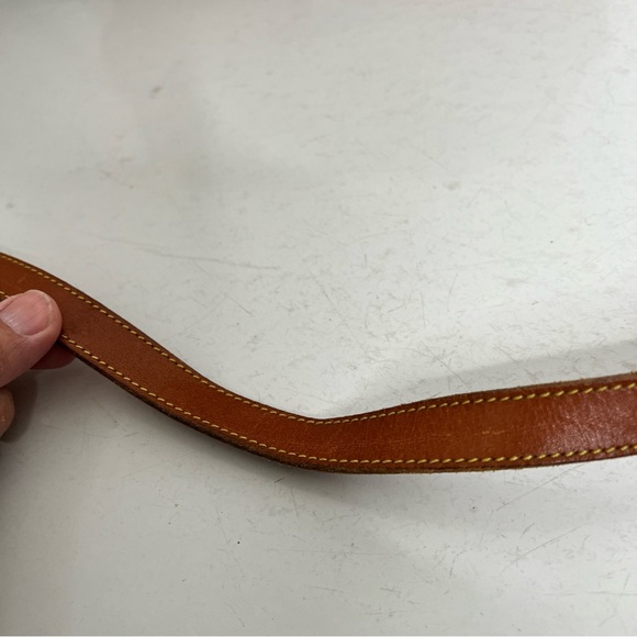 Dooney and Bourke vintage top handle shoulder carrier crossbody British tan bag - Picture 11 of 17